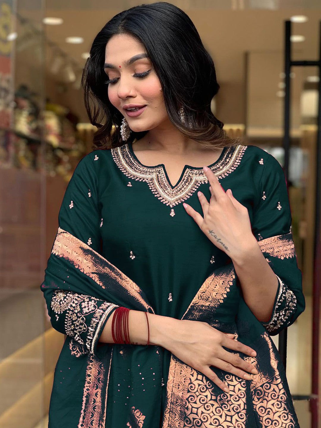 Aashi Silk Kurta Pant Dupatta Set – Embroidered PV Chanderi with Art Silk Dupatta | House of ShiVisha™ | Color: Green