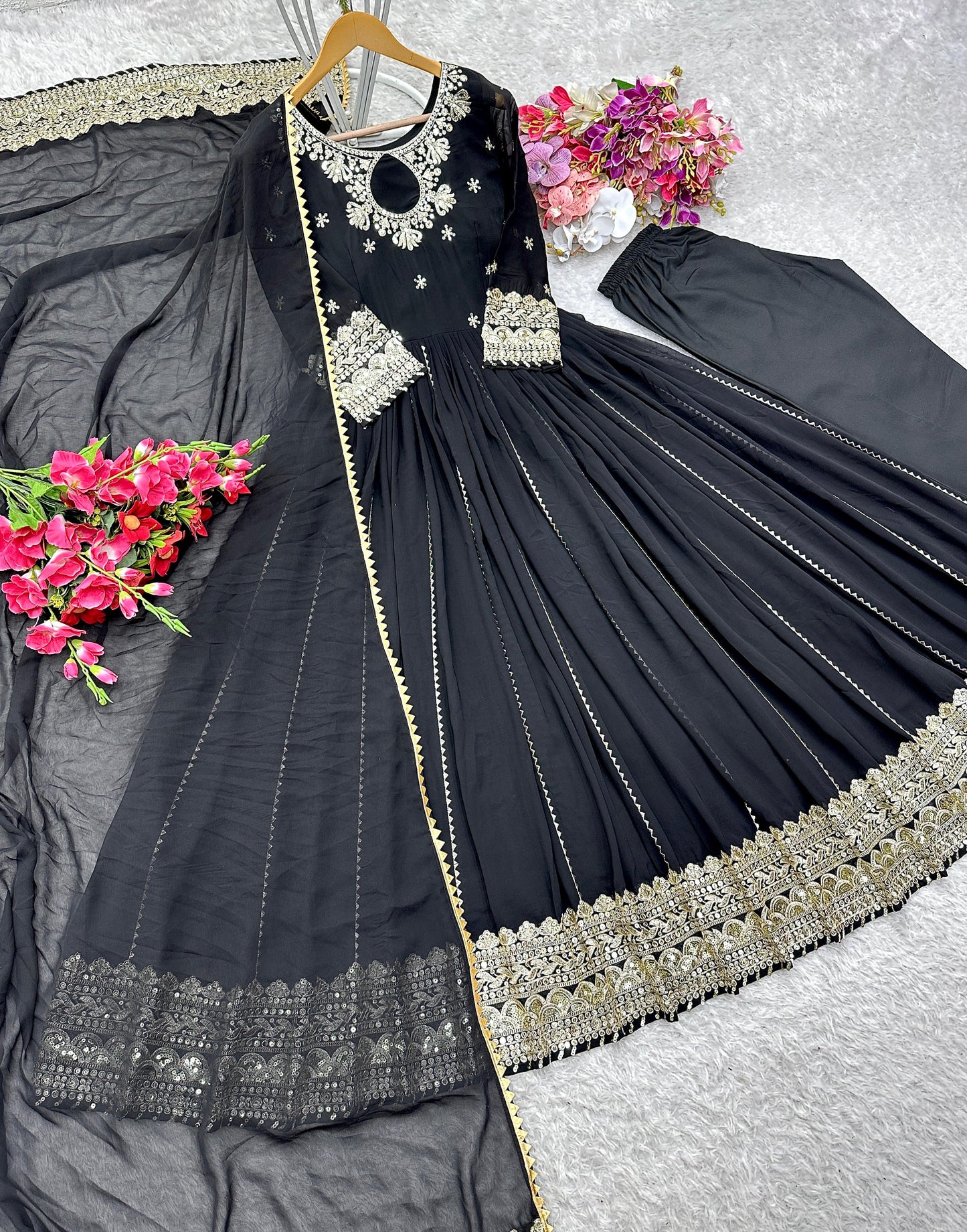 Pure Fox Georgette Gwon Pent and Dupatta Set Fully Stitched Ready To Wear π₯ππ₯°*