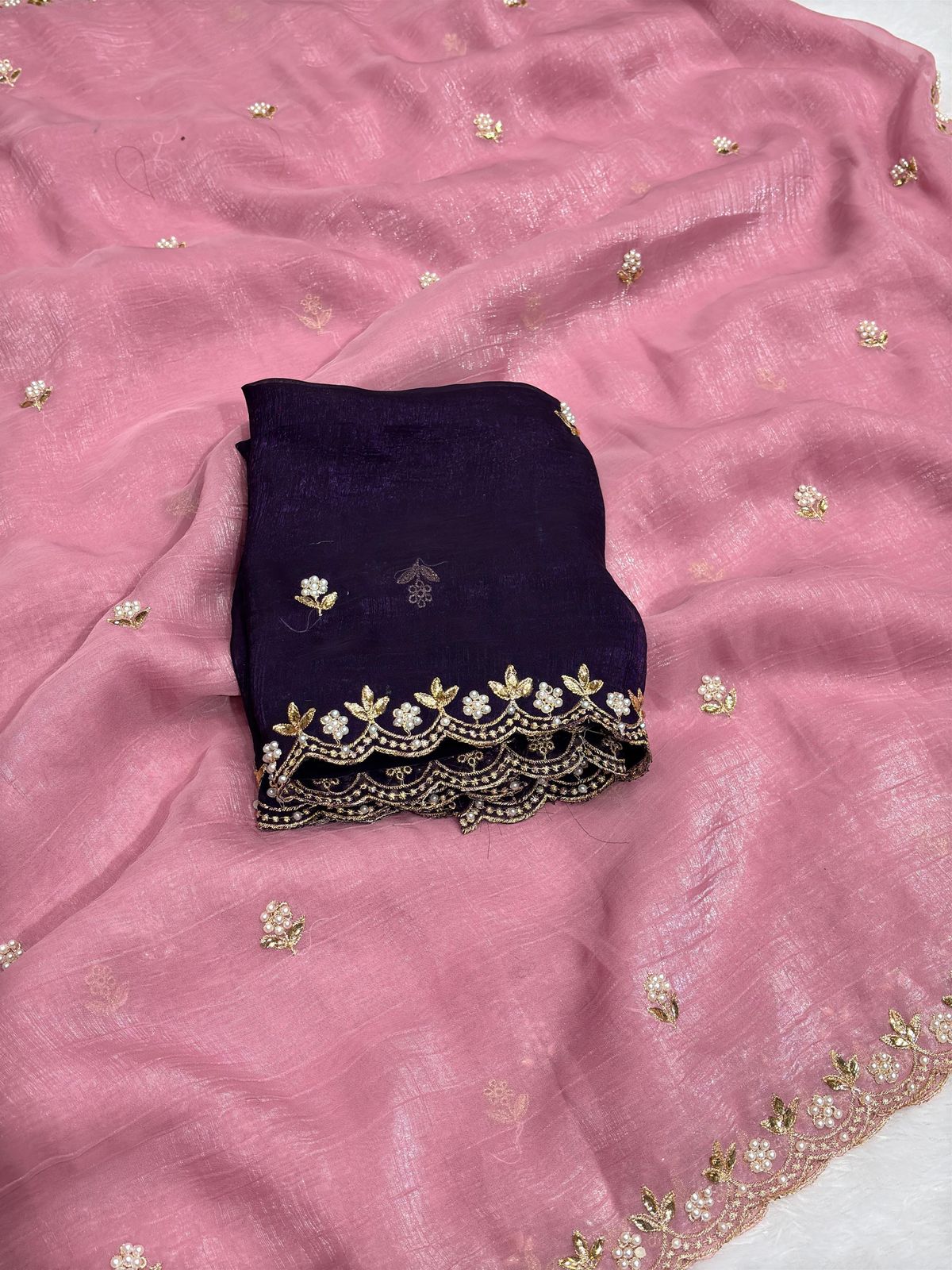 Crunchy Chiffon Crush Silk With Beautiful Embroidery Work Scalloped Zari Cut Work Border