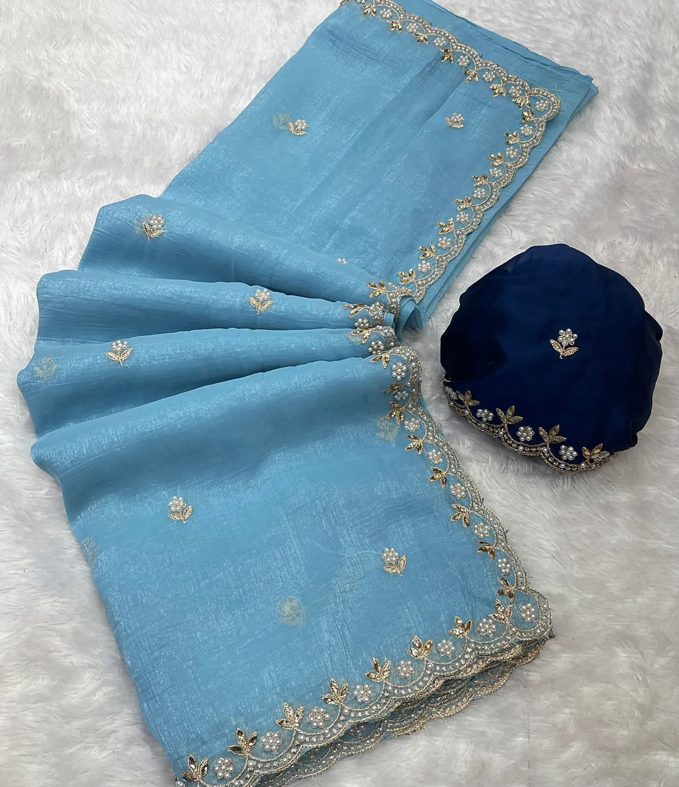 Crunchy Chiffon Crush Silk With Beautiful Embroidery Work Scalloped Zari Cut Work Border