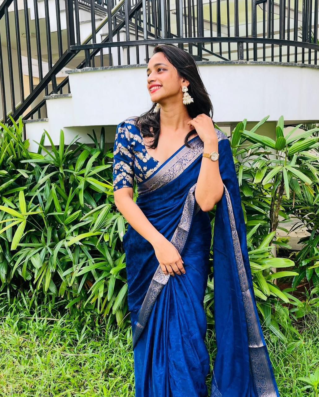 Viscose Chinon Weaving Pattern Saree With Dola Banarasi Silk Blouse