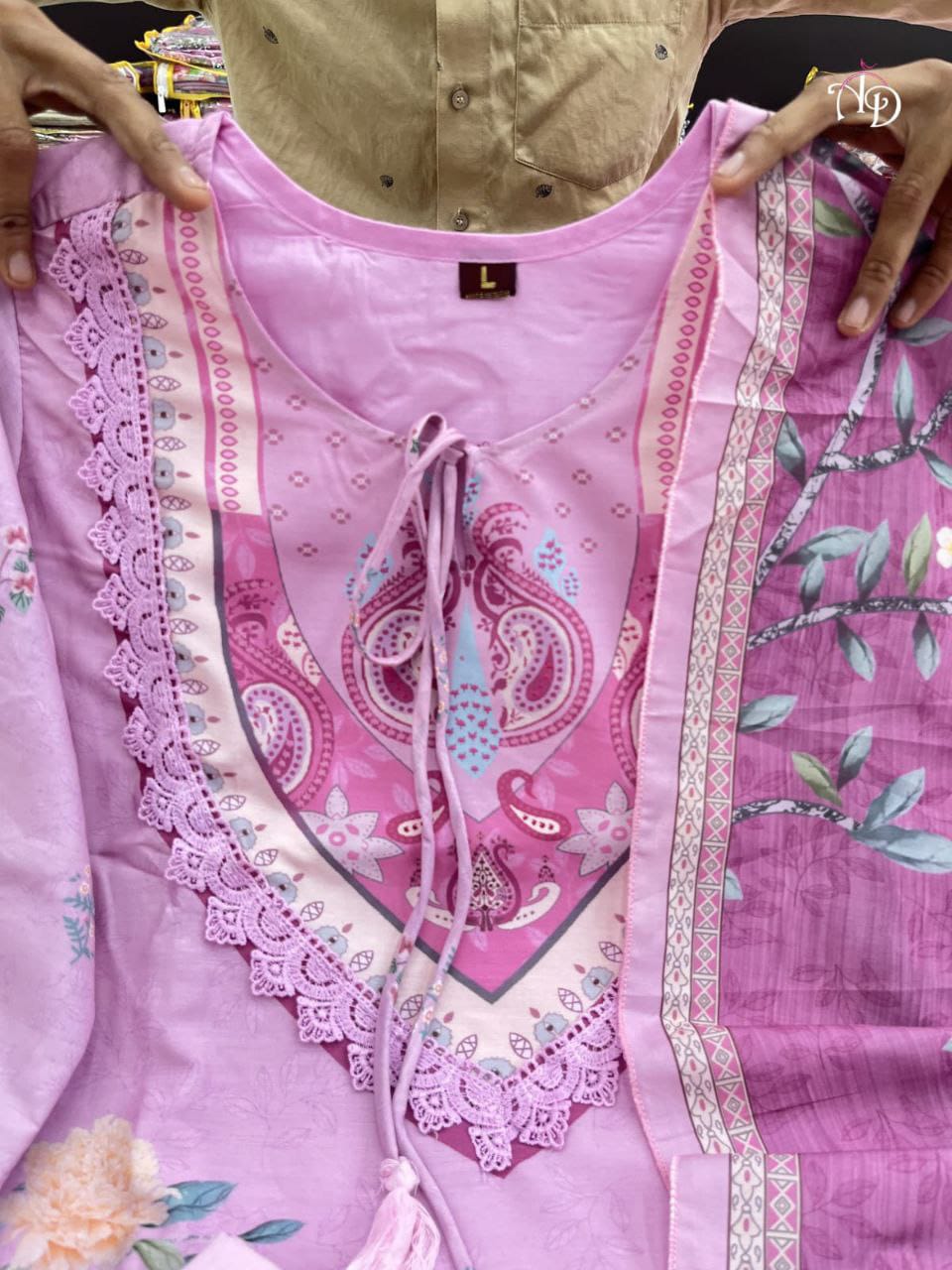 Lilac Muslin Pakistani Suit with digital prints