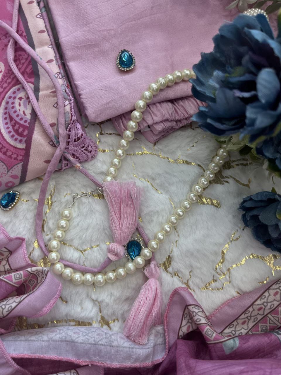 Lilac Muslin Pakistani Suit with digital prints