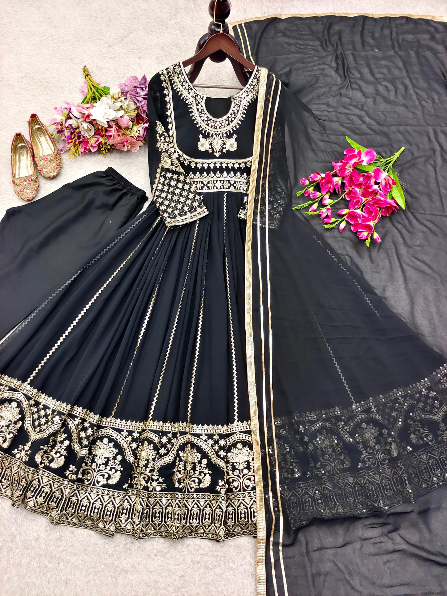 New Design Fox Georgette *(Gown & Pant& dupatta) Reddy To Party Wear