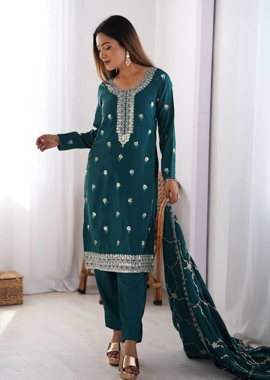 Women’s Kurta Pent Dupatta Set Tesla Fabric