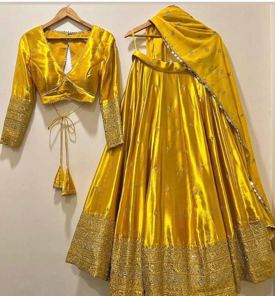 Embroidered Semi Stitched Lehenga Choli &Dupatta Set