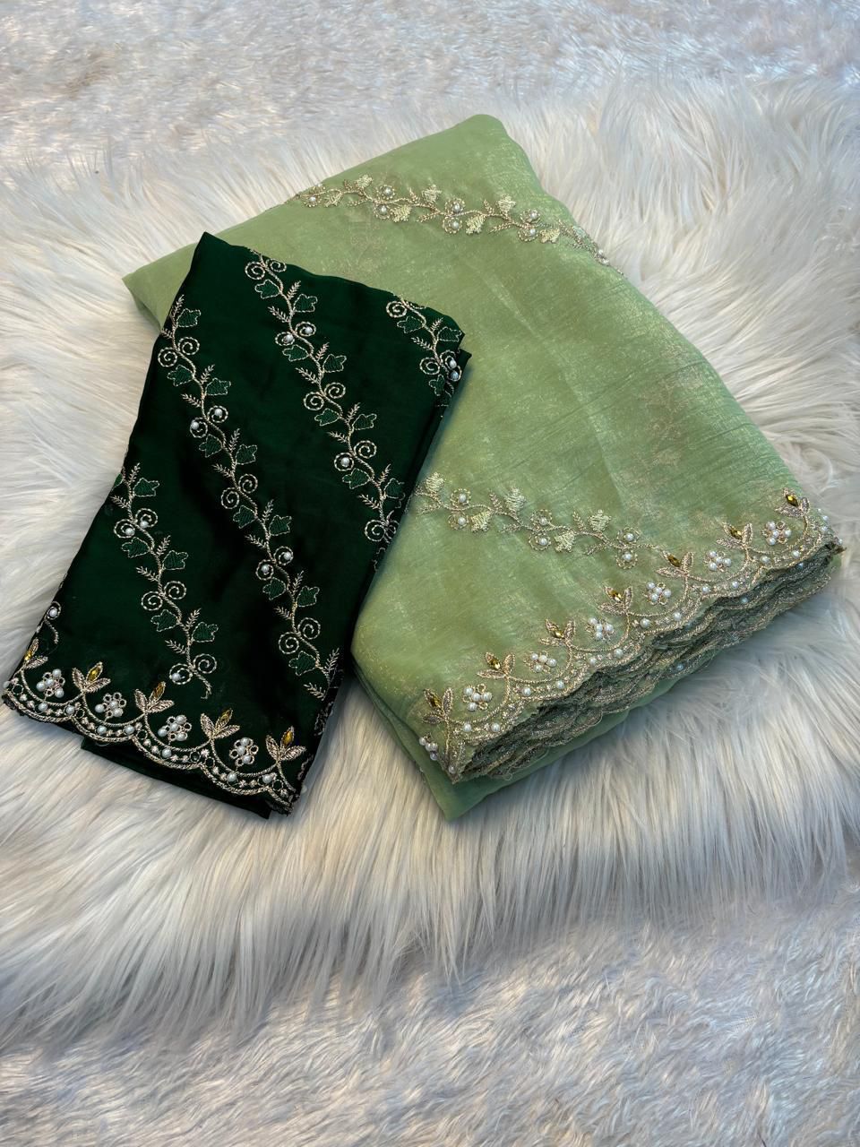 Soft crunchy saree with embroidery 🧵 work with stone work saree with cut work