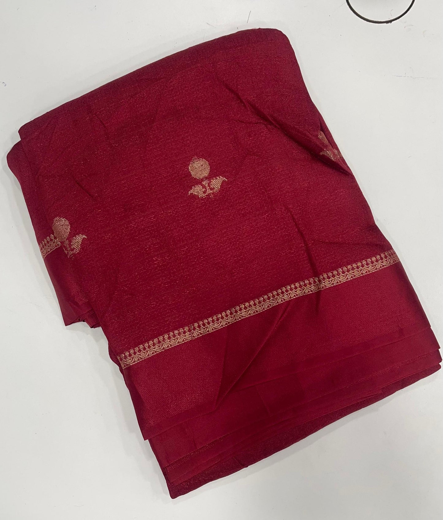HOS Viscose Khadi Silk Saree β Jacquard Leaf Design with Satin Border & Running Blouse