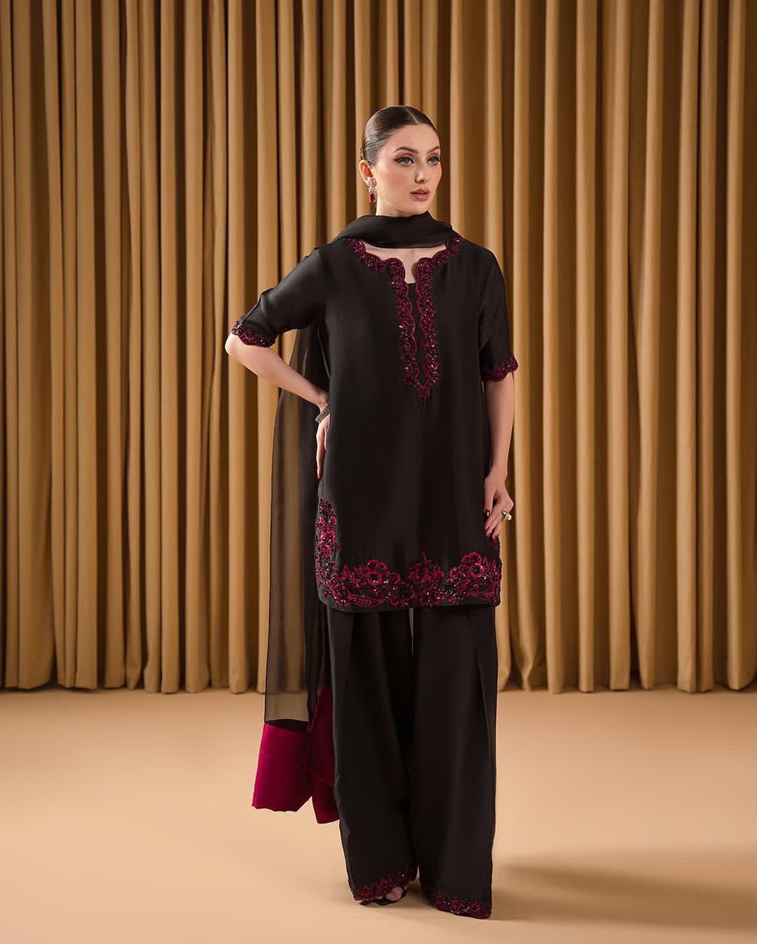 HOS SCnx 1175 French Crepe Suit Set β Beads & Sequence Handwork Kurta with Plazo & Georgette Dupatta