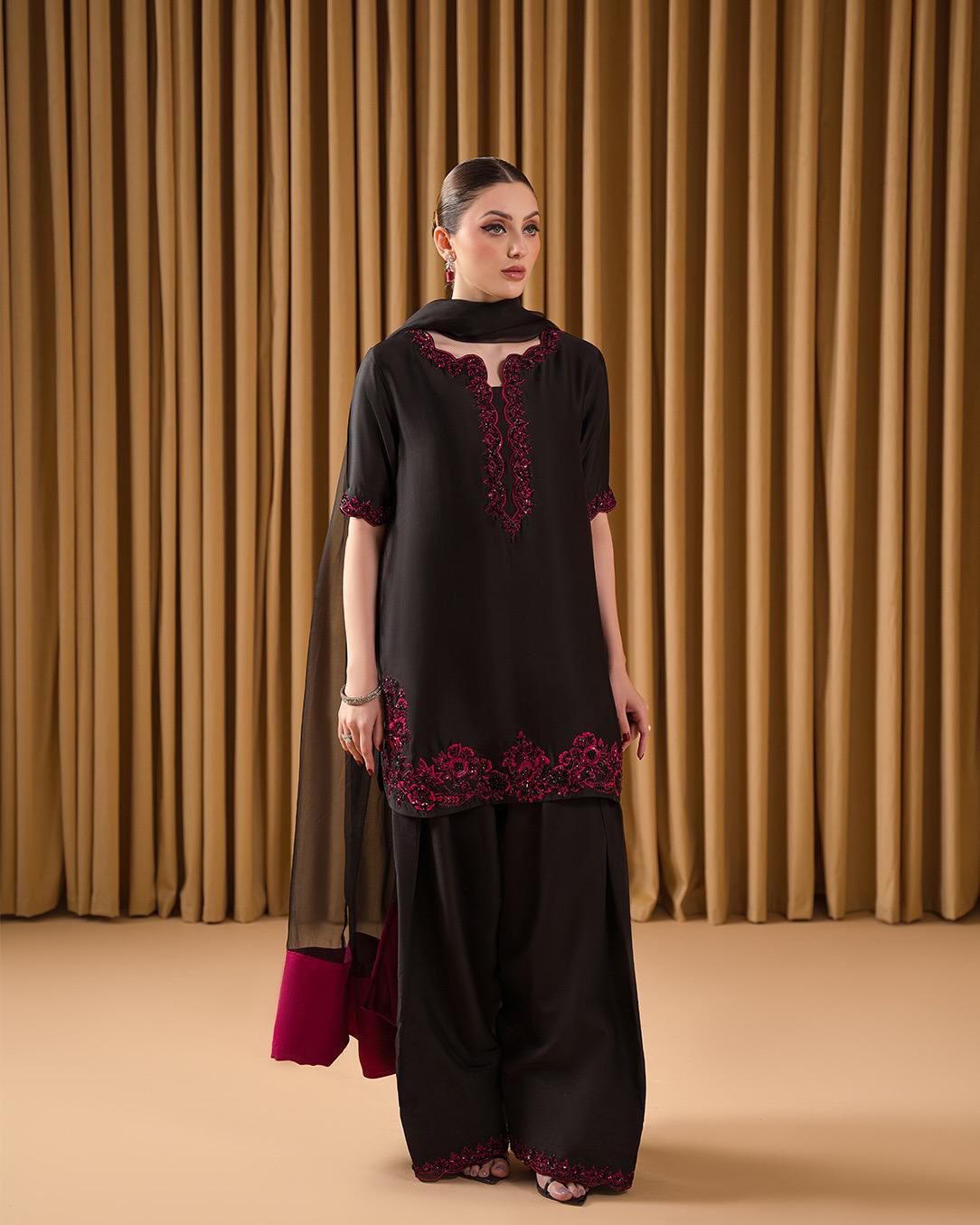 HOS SCnx 1175 French Crepe Suit Set β Beads & Sequence Handwork Kurta with Plazo & Georgette Dupatta