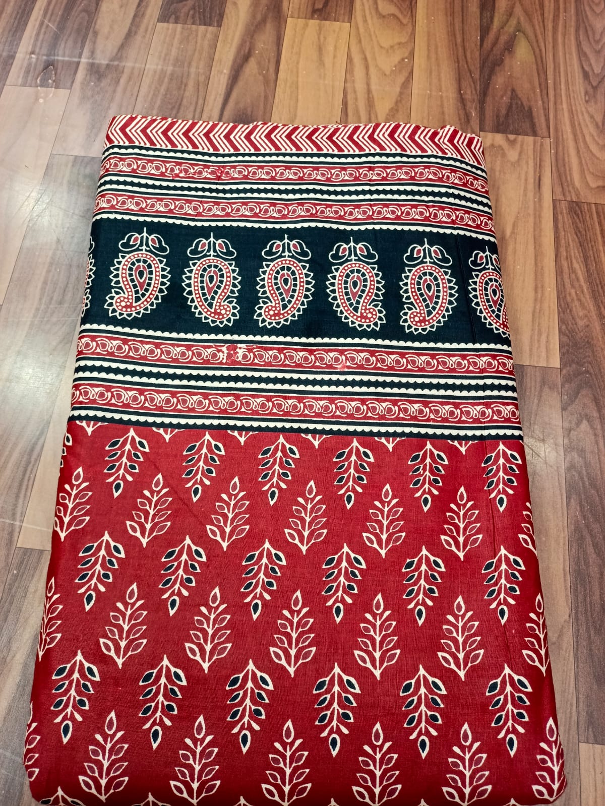 Jaipuri Cotton Block Print 60 40 Fabric - Design 87