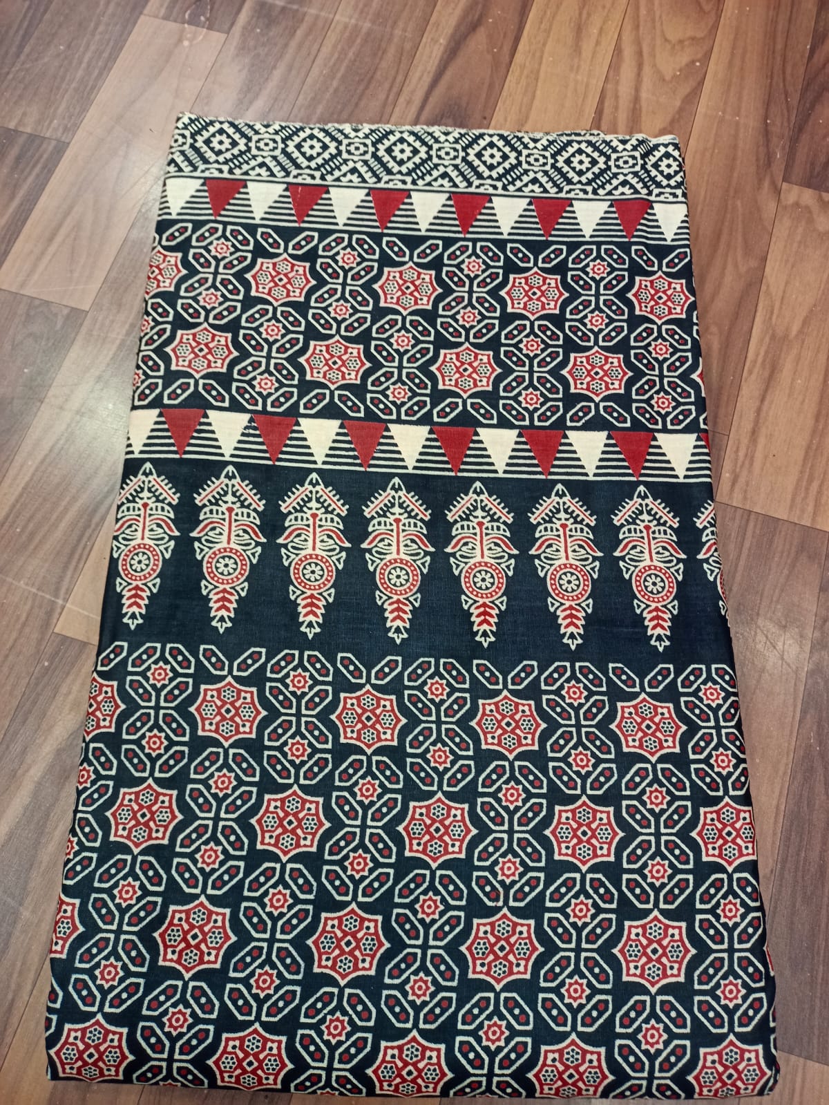 Jaipuri Cotton Block Print 60 40 Fabric - Design 137