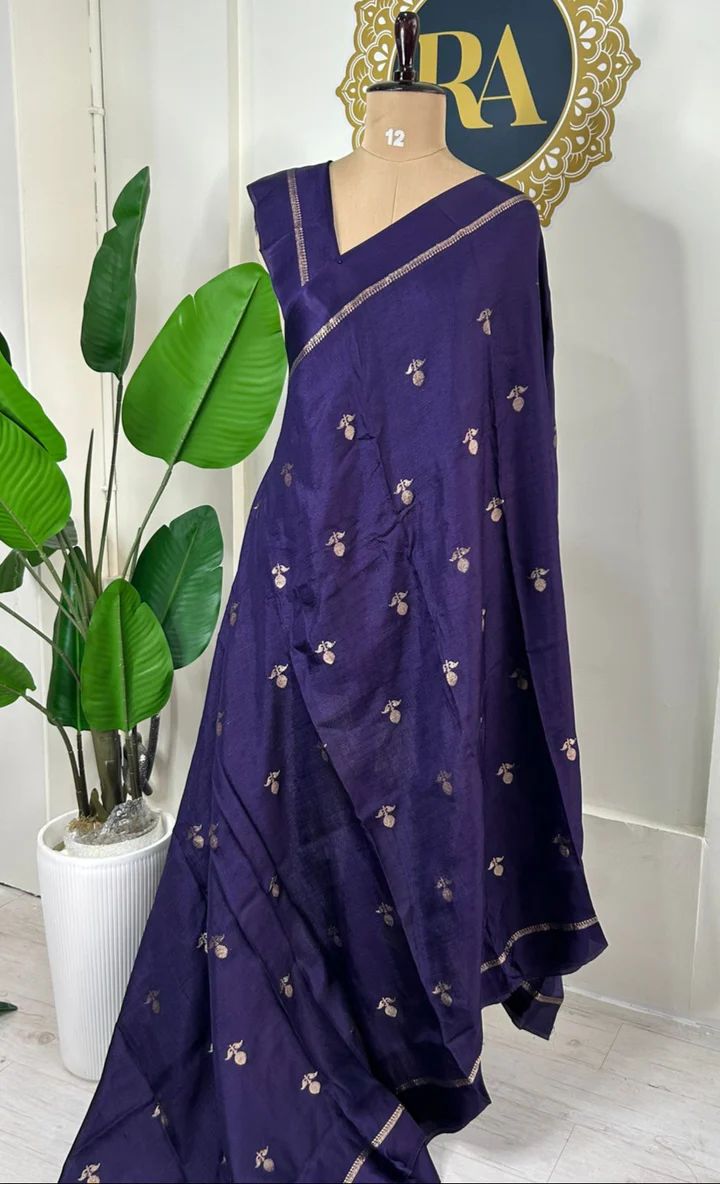 HOS Viscose Khadi Silk Saree β Jacquard Leaf Design with Satin Border & Running Blouse - House Of ShiVisha