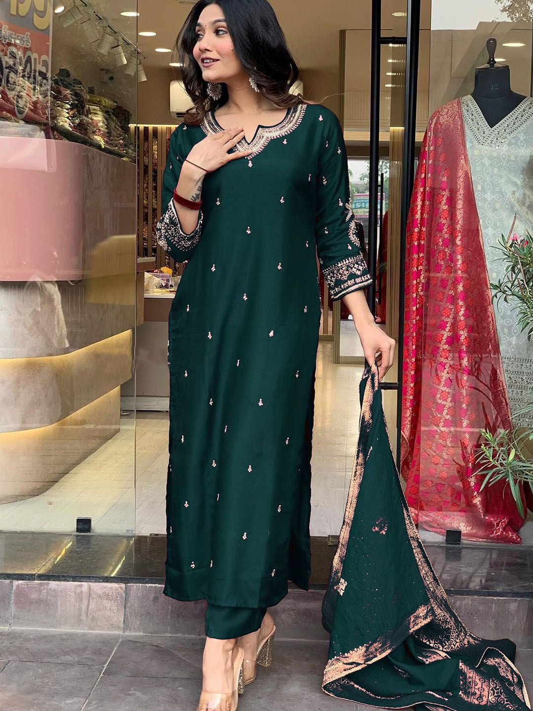 Aashi Silk Kurta Pant Dupatta Set – Embroidered PV Chanderi with Art Silk Dupatta | House of ShiVisha™ | Color: Green