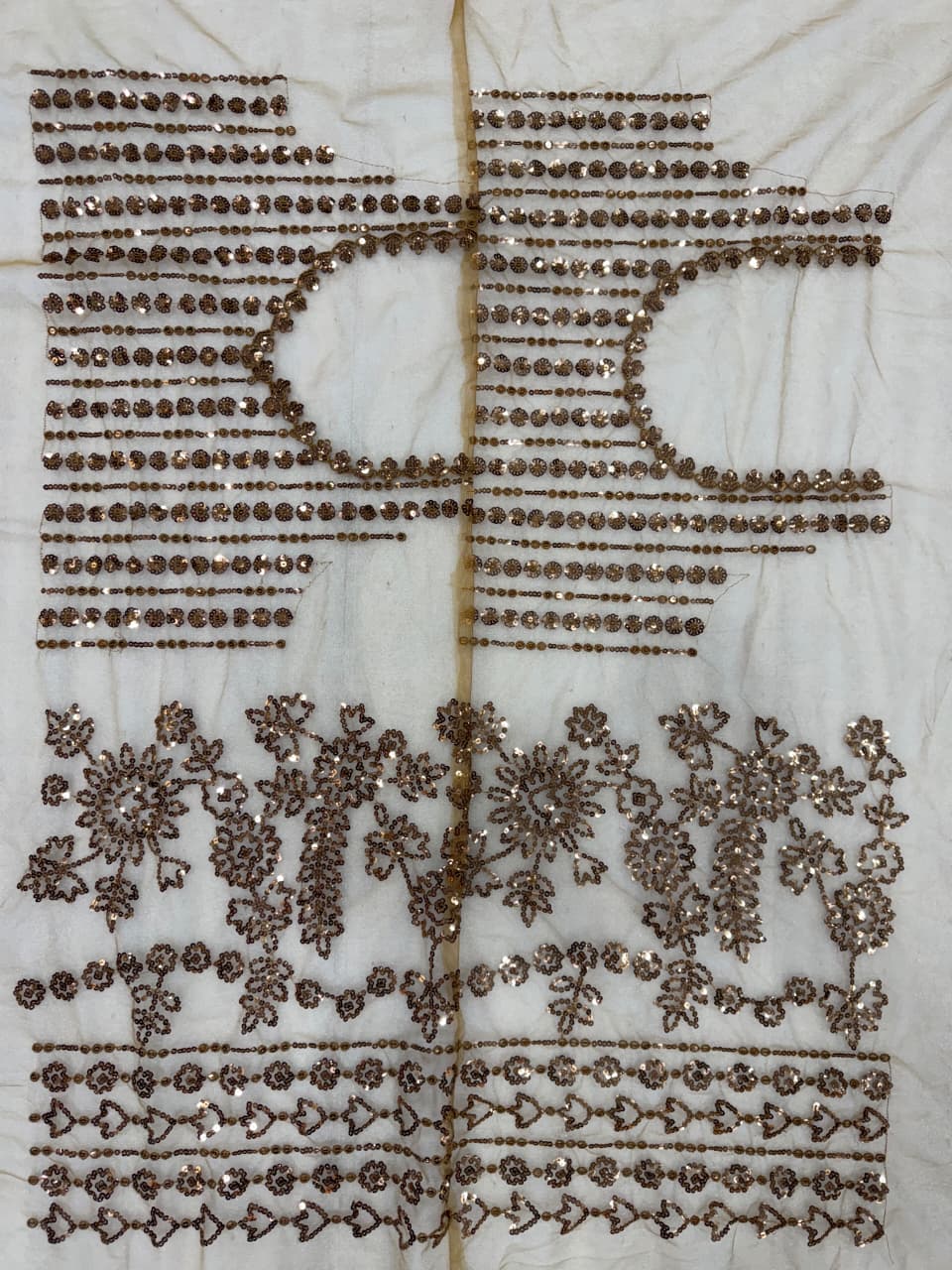 DF-3441 Mono Net Saree – Heavy 5mm & 9mm Sequin Embroidery with Designer Net Blouse | House of ShiVisha™