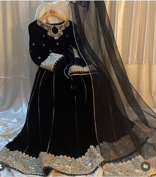 Pure Fox Georgette Gwon Pent and Dupatta Set Fully Stitched Ready To Wear 🔥😍🥰*