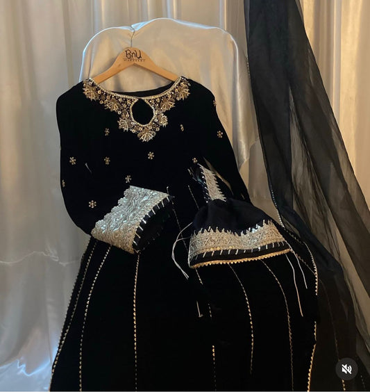 Pure Fox Georgette Gwon Pent and Dupatta Set Fully Stitched Ready To Wear 🔥😍🥰*