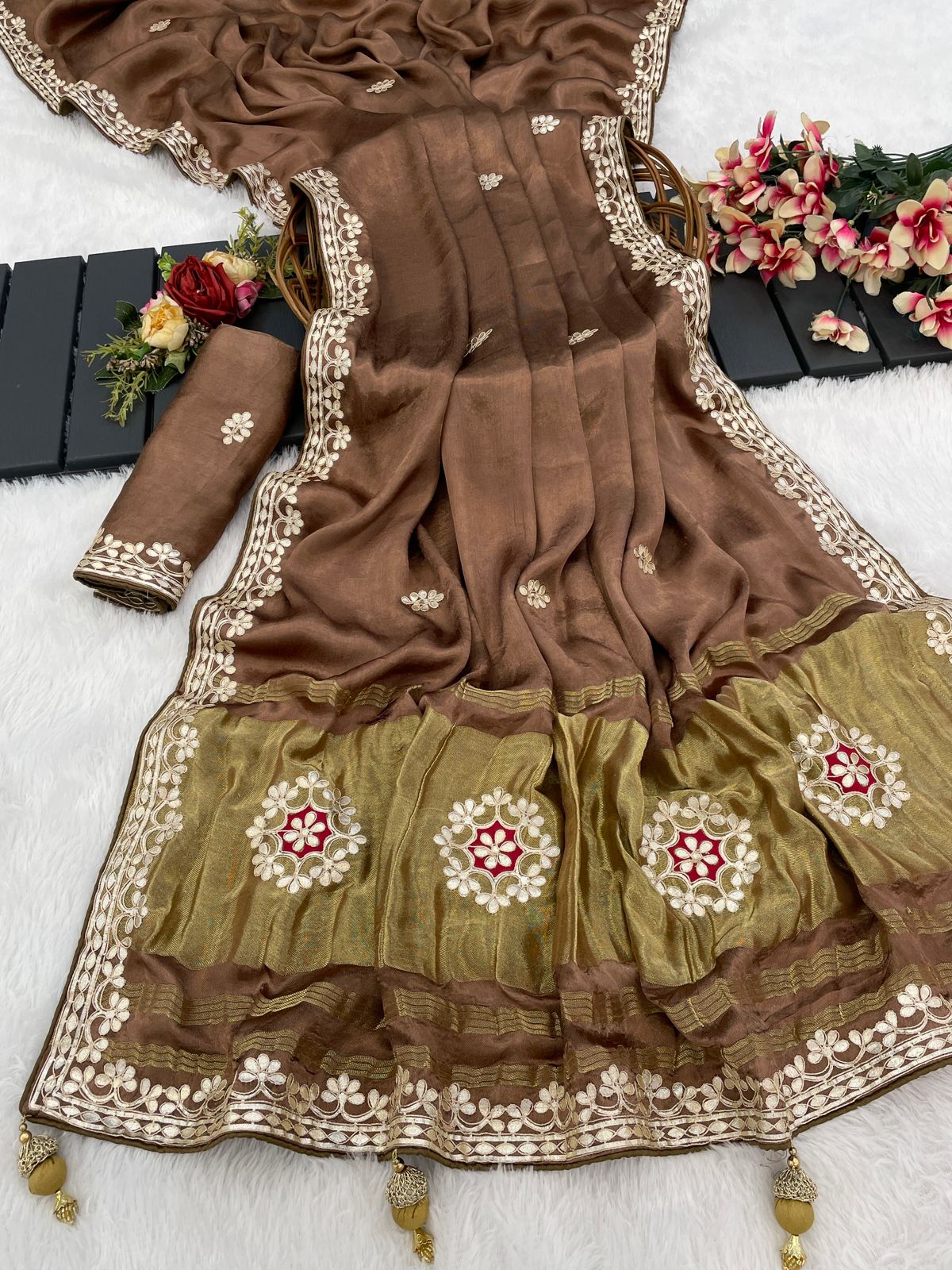 Gaji Silk Original Gala Pallu With Gota Pati Hand Work Saree ❤