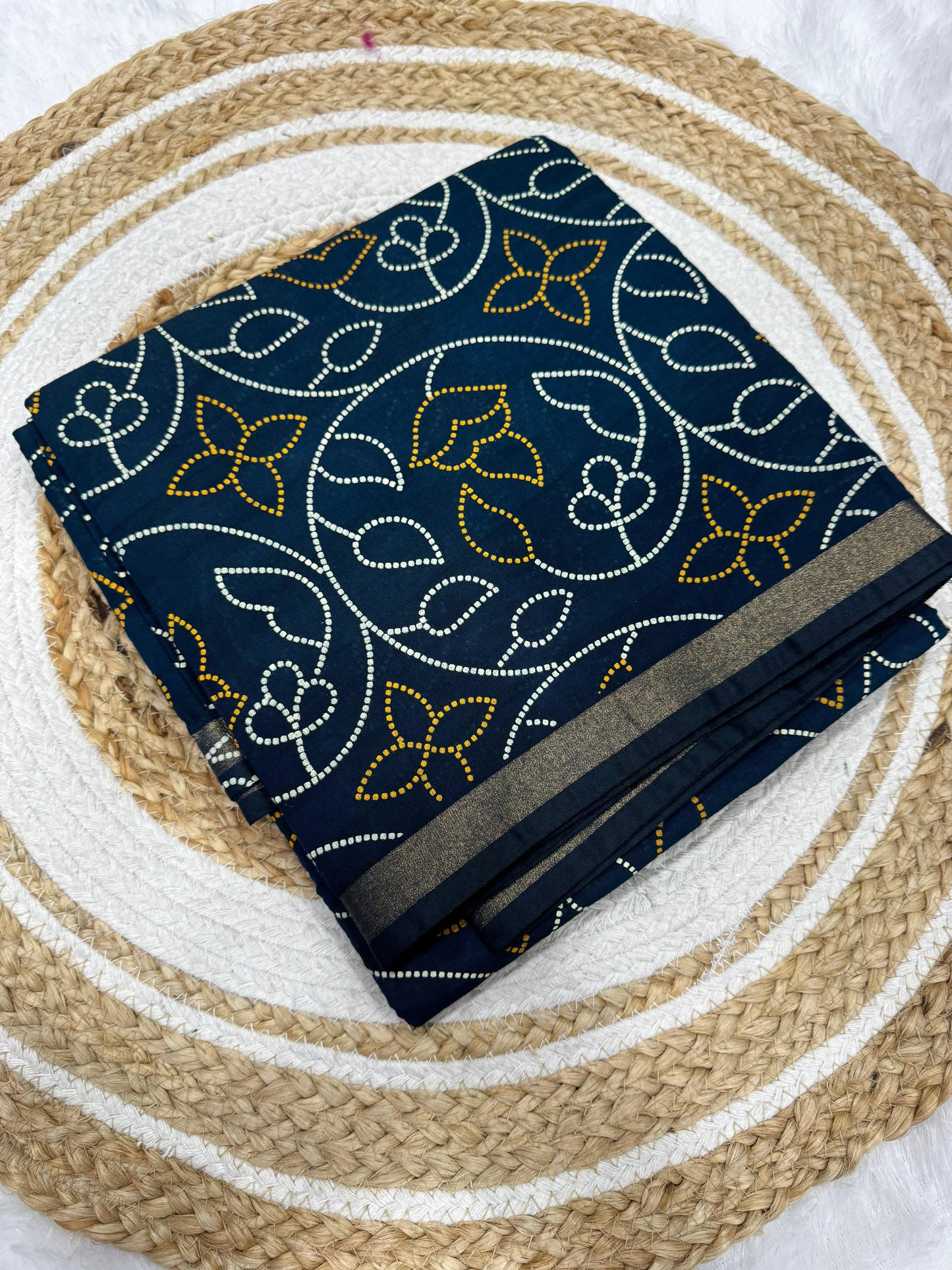 Gadhval New Bandhani Saree