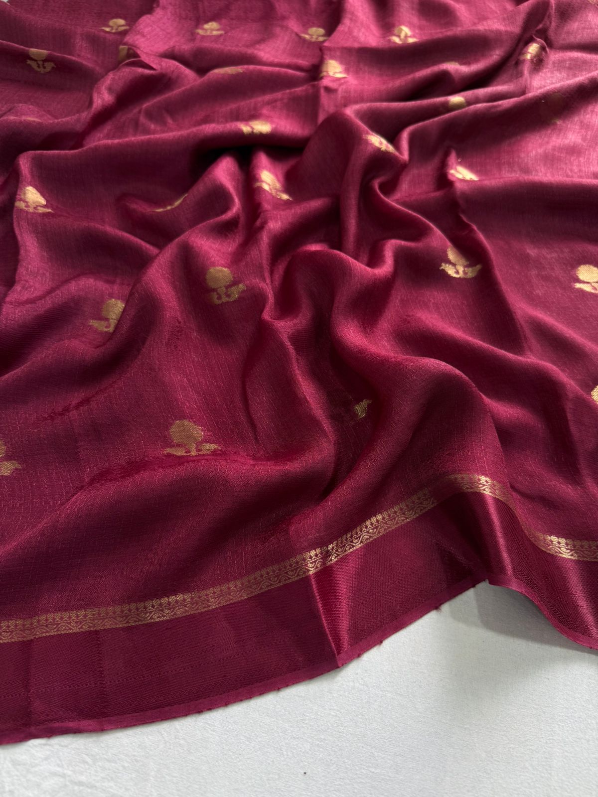 Pure Jute Viscose Saree With Running Blouse
