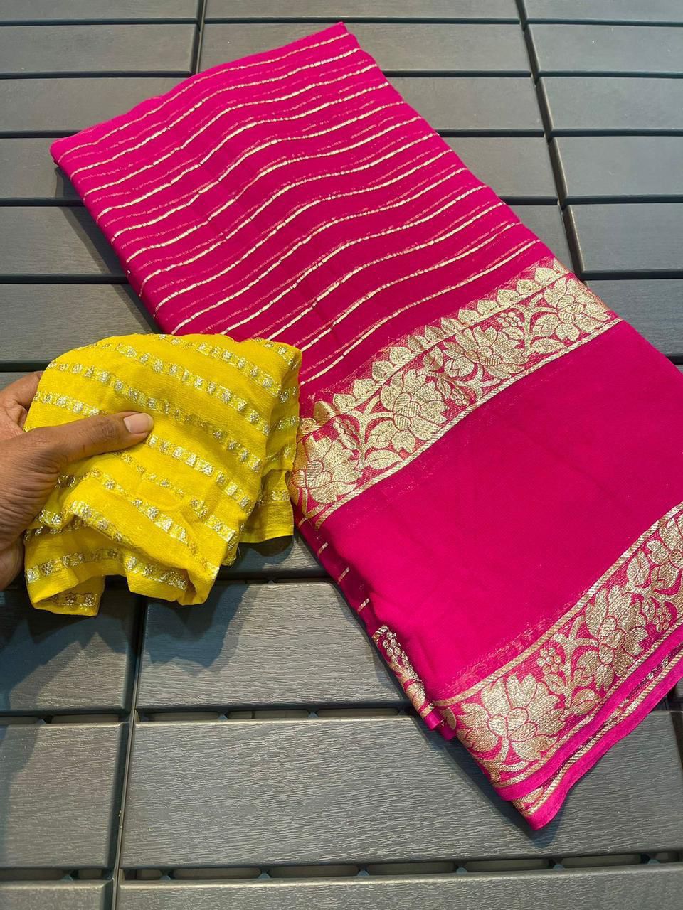 Viscose Georgette Saree With Dola Banarasi Silk Contrast Blouse
