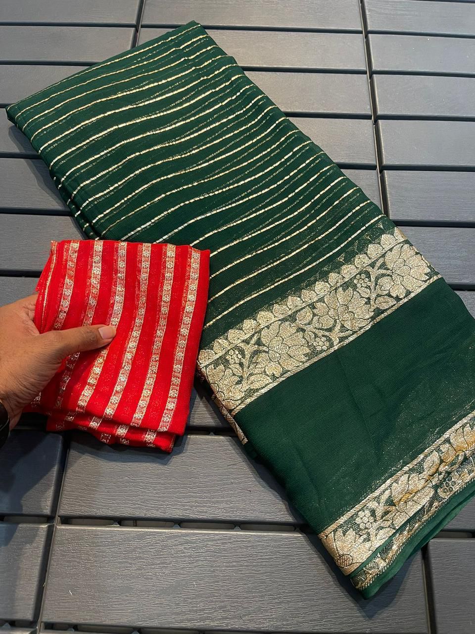 Viscose Georgette Saree With Dola Banarasi Silk Contrast Blouse