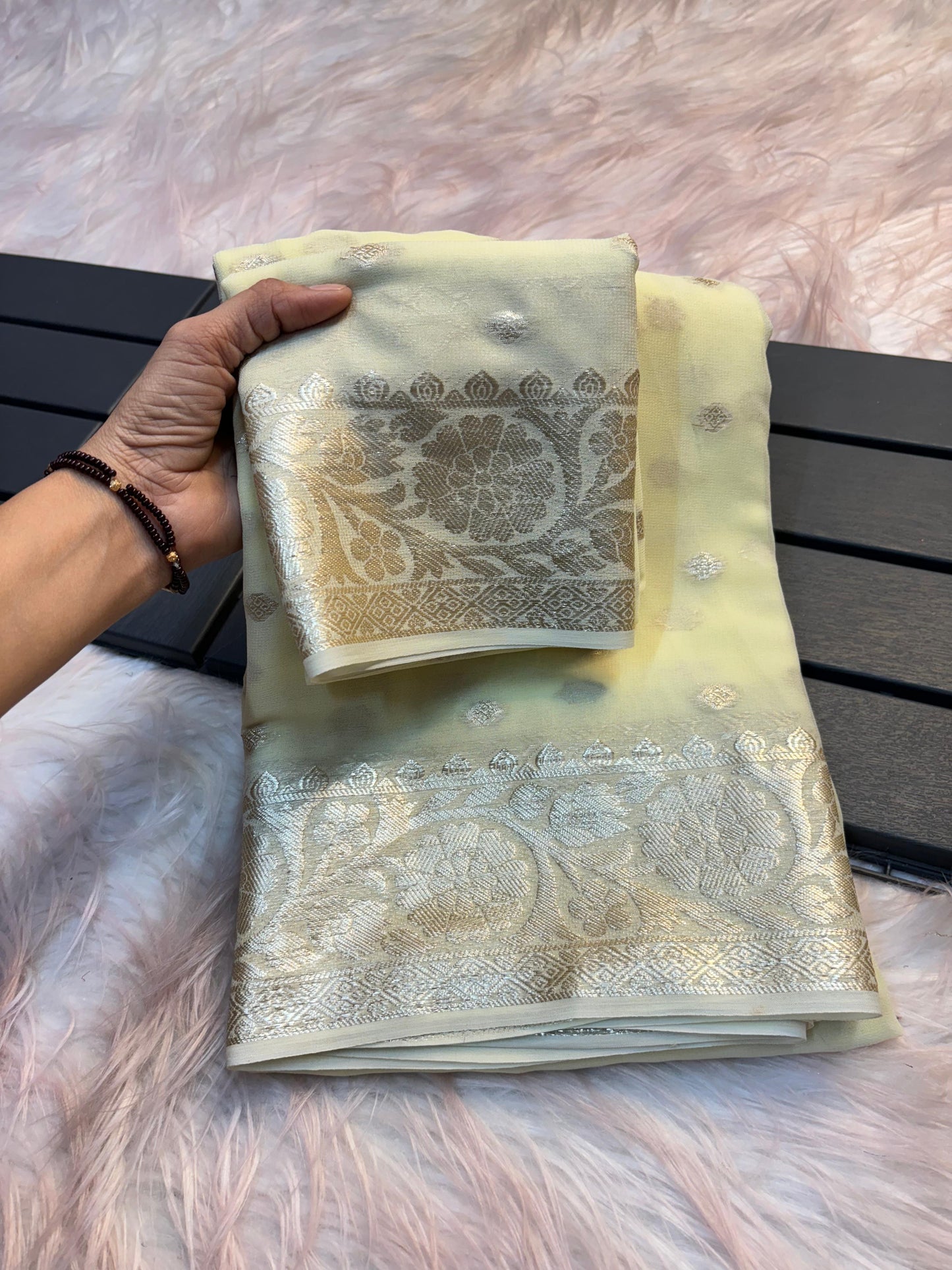 New Arrival – Viscose Georgette Saree with Running Weaving Blouse