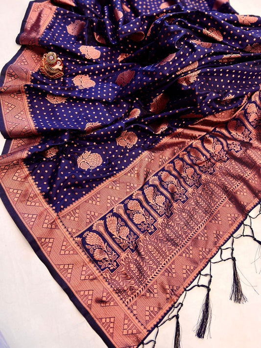 Avatar Catalog – Banarasi Silk Saree with Copper Jari Weaving & Rich Pallu