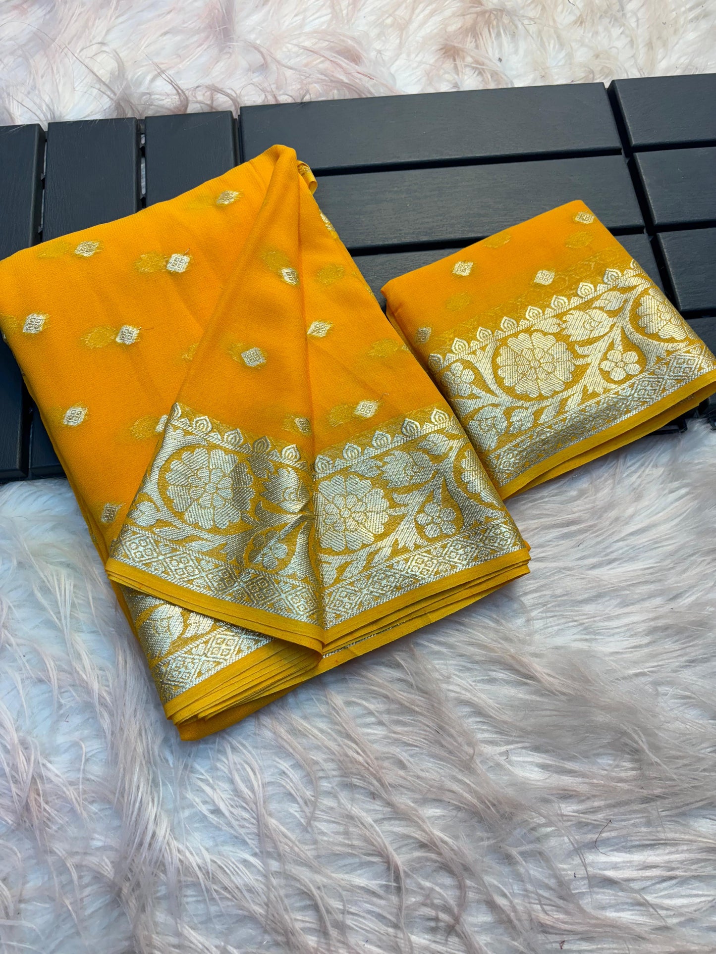 New Arrival – Viscose Georgette Saree with Running Weaving Blouse