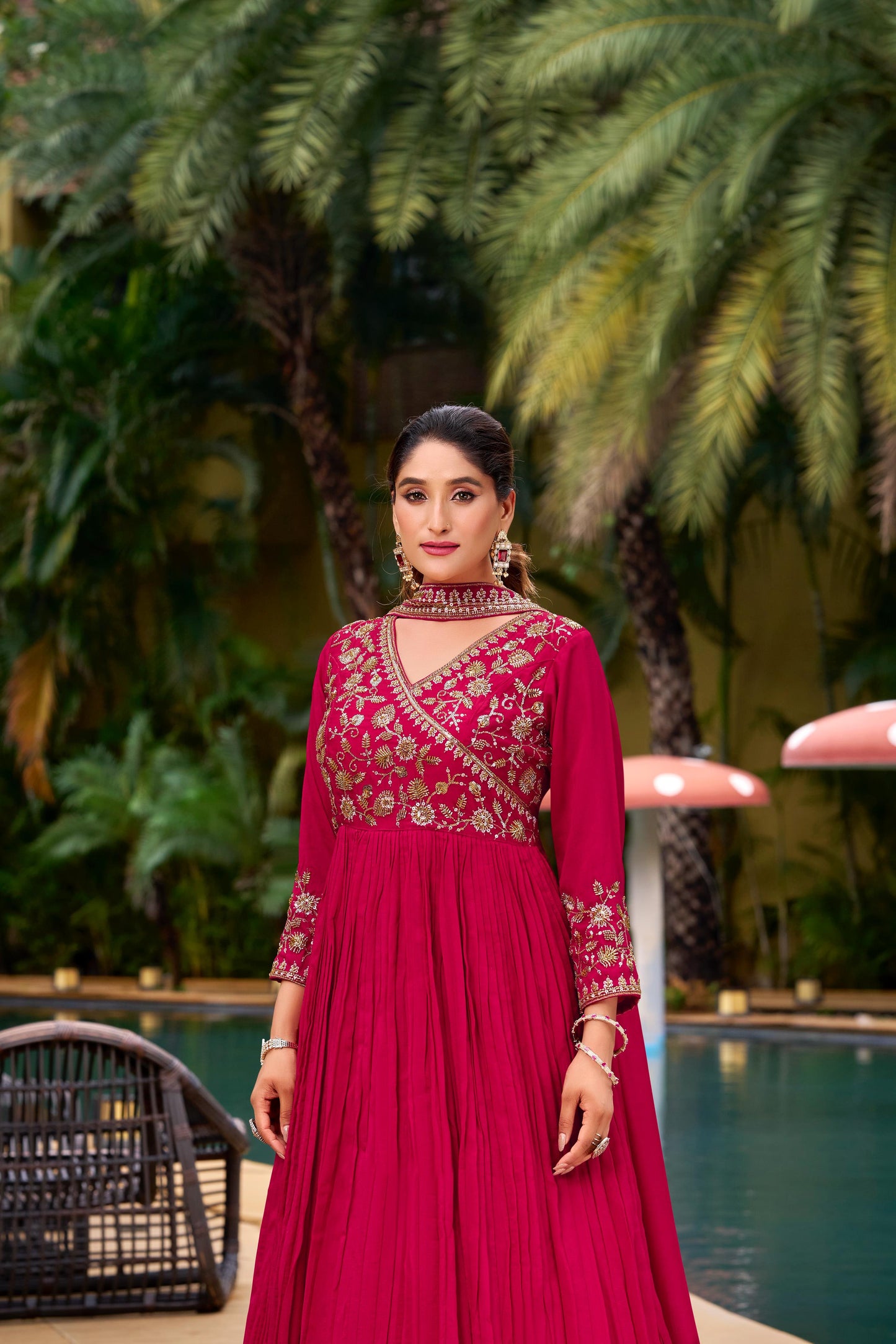 House of ShiVisha – Real Modeling Pant Pair | Embroidered Kurti Set with Dupatta