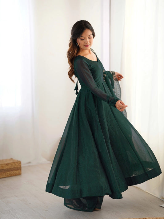 Bottle Green Embroidered Vichitra Suit – Kurta, Pant & Dupatta Set