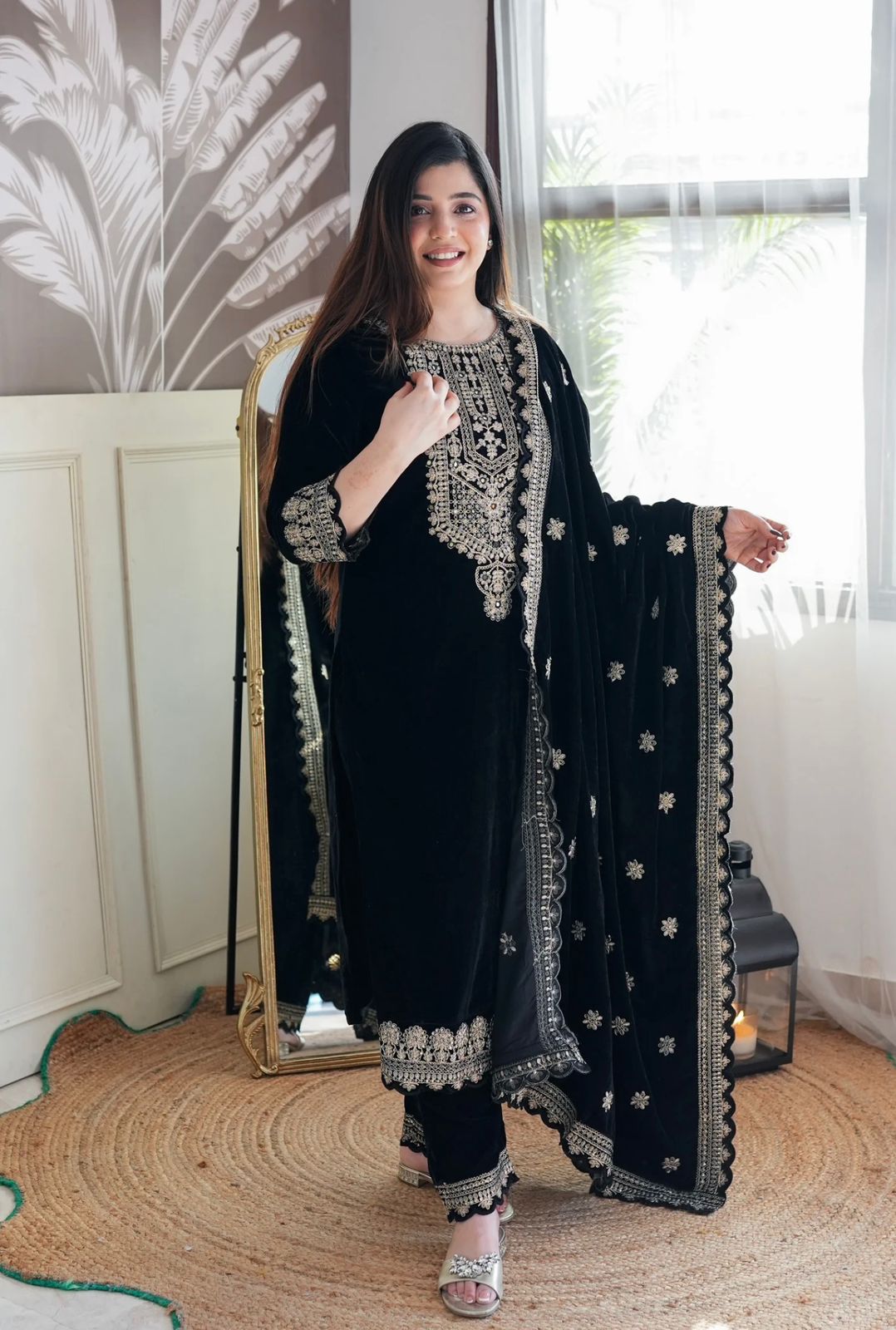 HOS FD-101 Velvet Suit Set – Embroidered Top, Pant & Dupatta (Ready to Wear)
