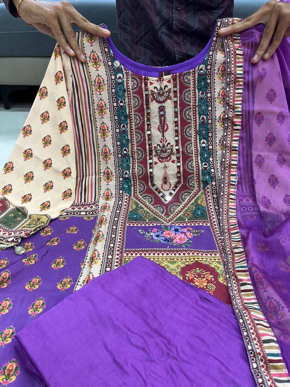 HOS Jasood Anarkali Set – Pure Chinon Kurti with Plazo, Chiffon Dupatta & Moti Mala (2 Color Kodi) - House Of ShiVisha