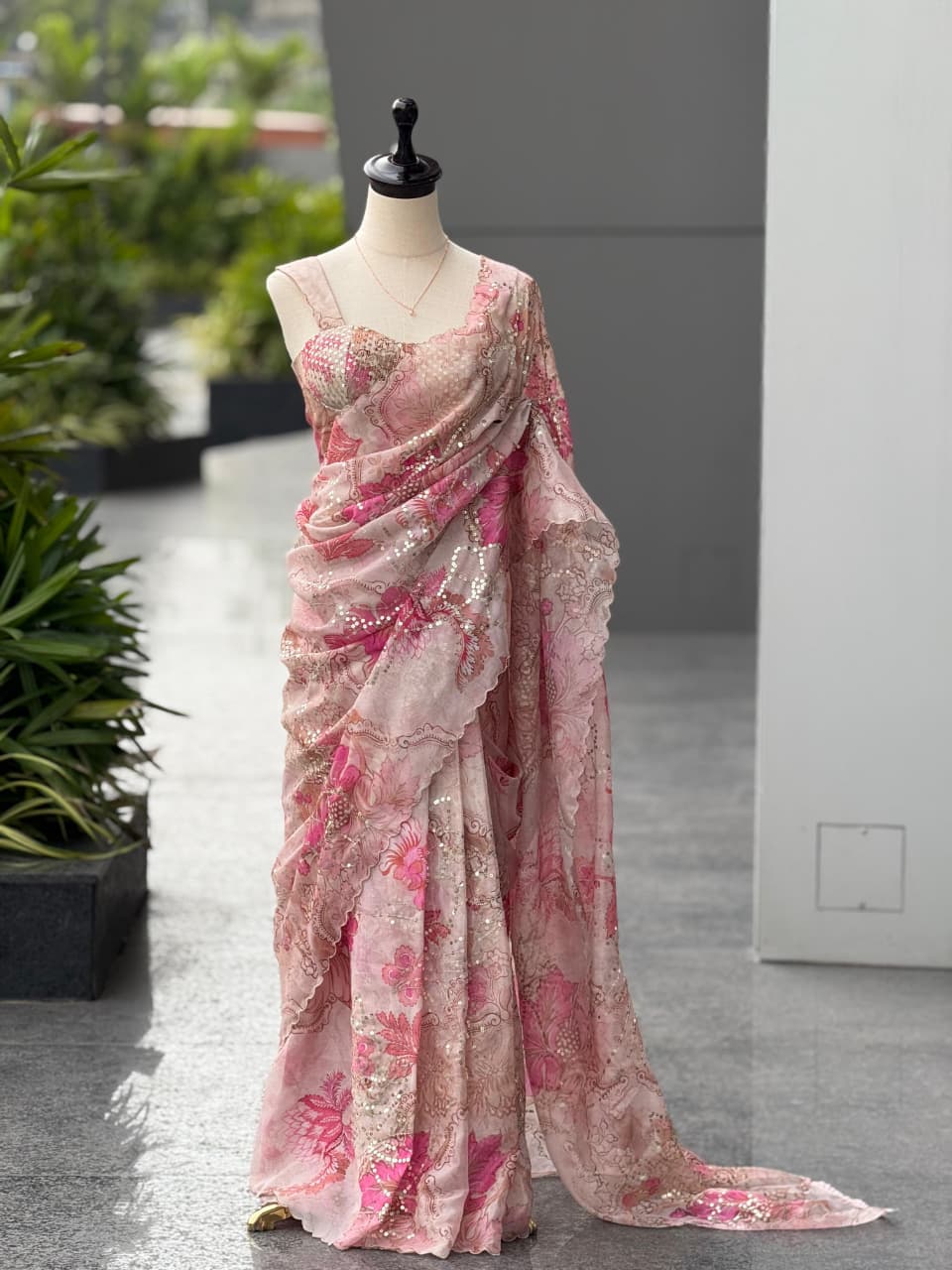 HOS SCnx 1177 Jimmy Organza Saree with Sequins Work