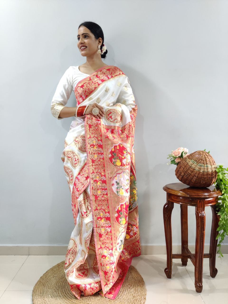 HOS HC-817 Banarasi Silk Ready-to-Wear Saree with Meenakari Work - House Of ShiVisha