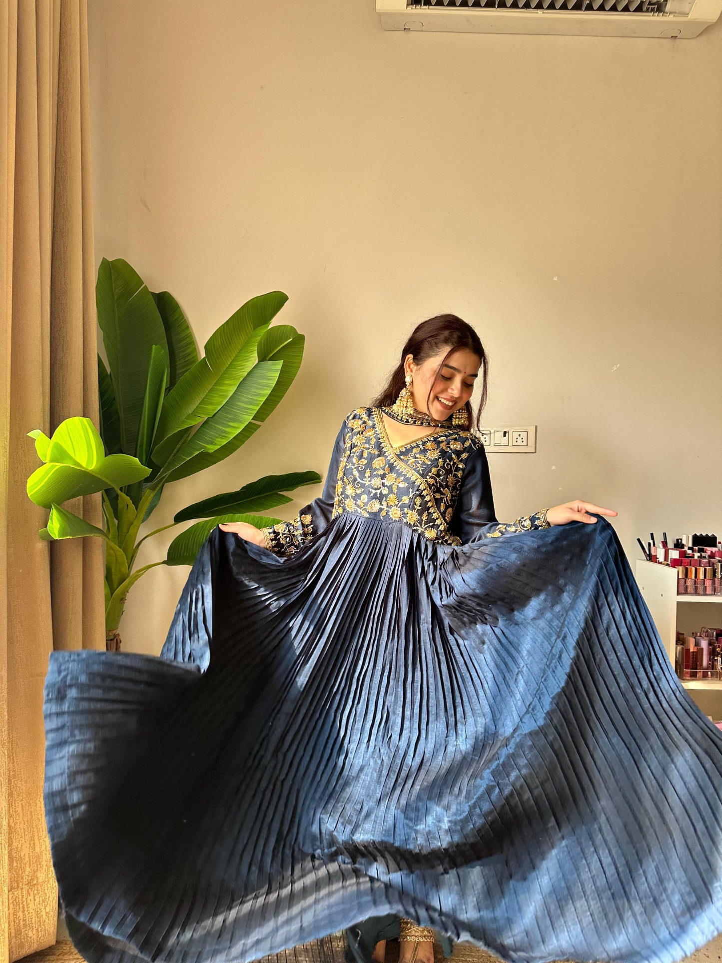 LM-09 Blooming Vichitra Embroidered Kurti Pant Dupatta Set – Beads & Sequin Detailing | House of ShiVisha™ | Elegant Bloom Edition