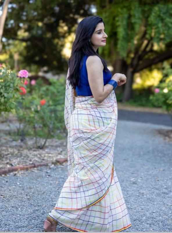 MG537 Linen Saree – Digital Print Design with Matching Digital Print Blouse | House of ShiVisha™