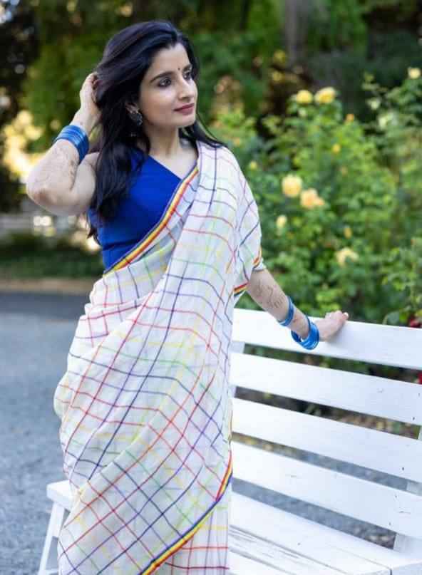 MG537 Linen Saree – Digital Print Design with Matching Digital Print Blouse | House of ShiVisha™