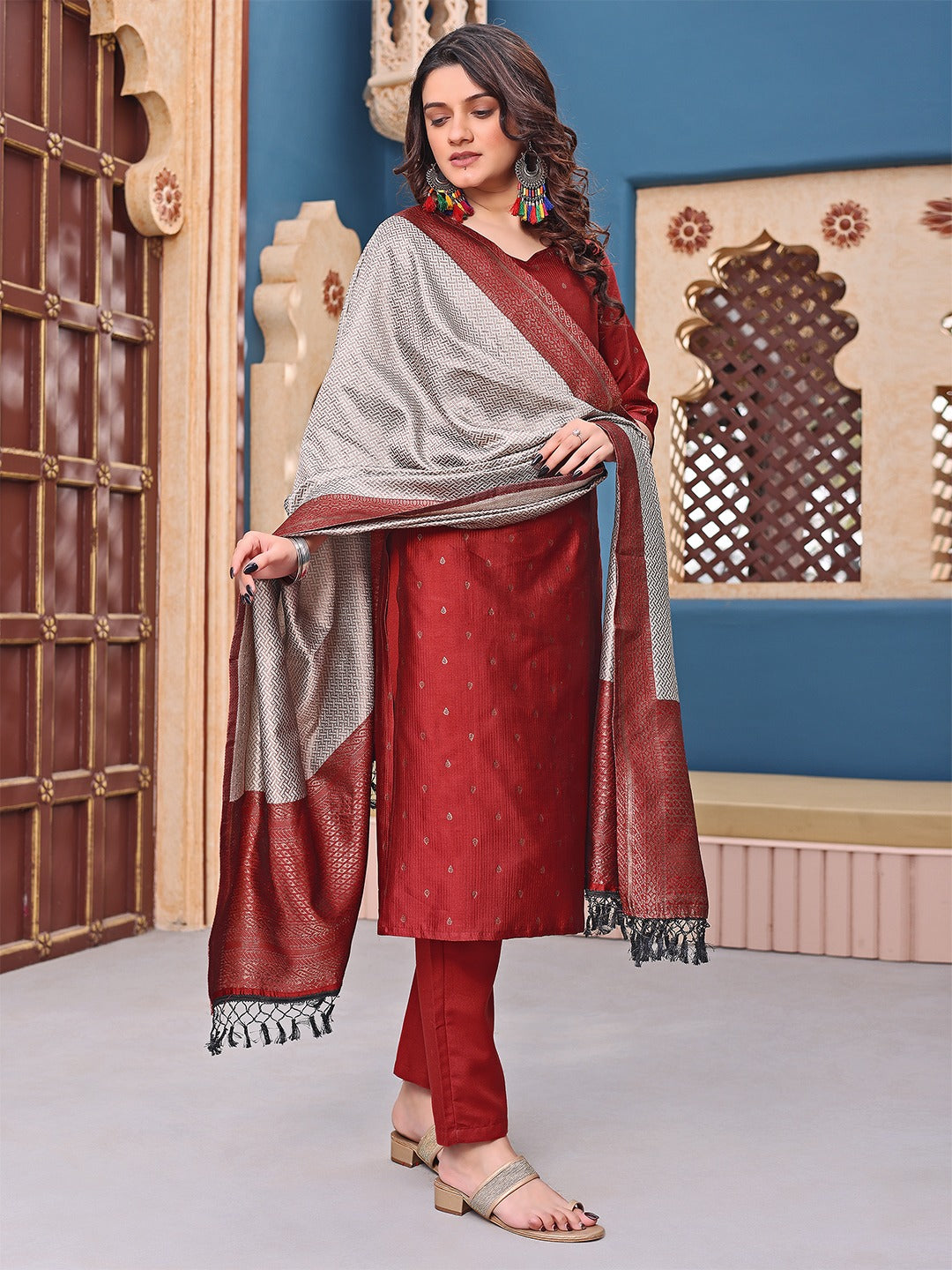 Mannat Jacquard Silk Kurta Pant Dupatta Set – Woven Design with Matching Silk Dupatta | House of ShiVisha™ | Color: Maroon
