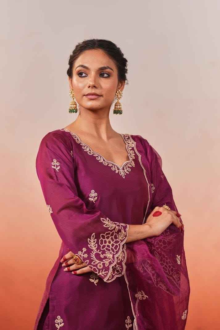 RAASHA Chanderi Silk Kurti Palazzo Dupatta Set – Cotton Thread Embroidery with Full Cotton Lining | House of ShiVisha™