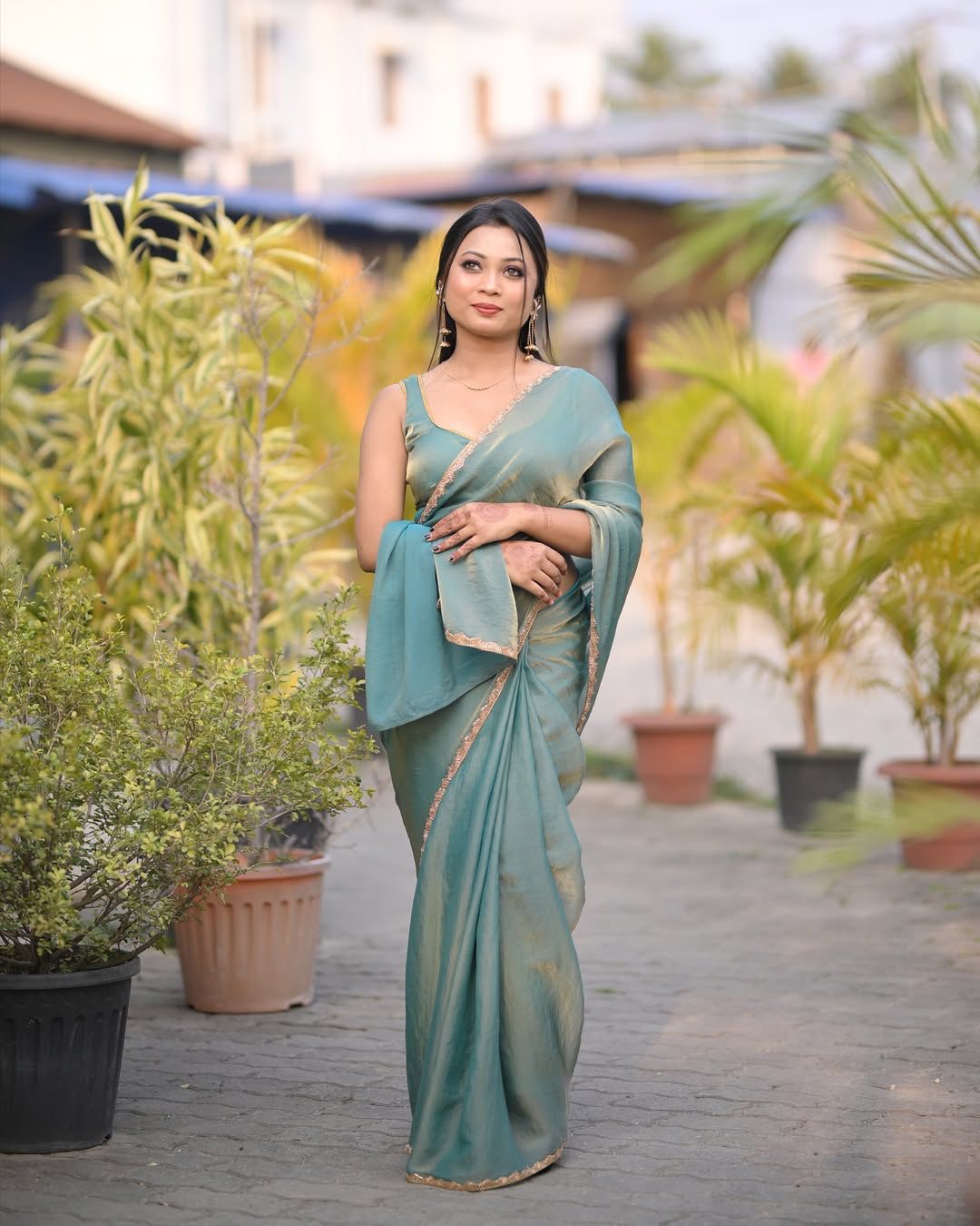 Two-Tone Fandy Chiffon Silk Saree – Heavy Beads Hand Work with Rich Border | House of ShiVisha™ | Code: KK-TRIVA - Image 19