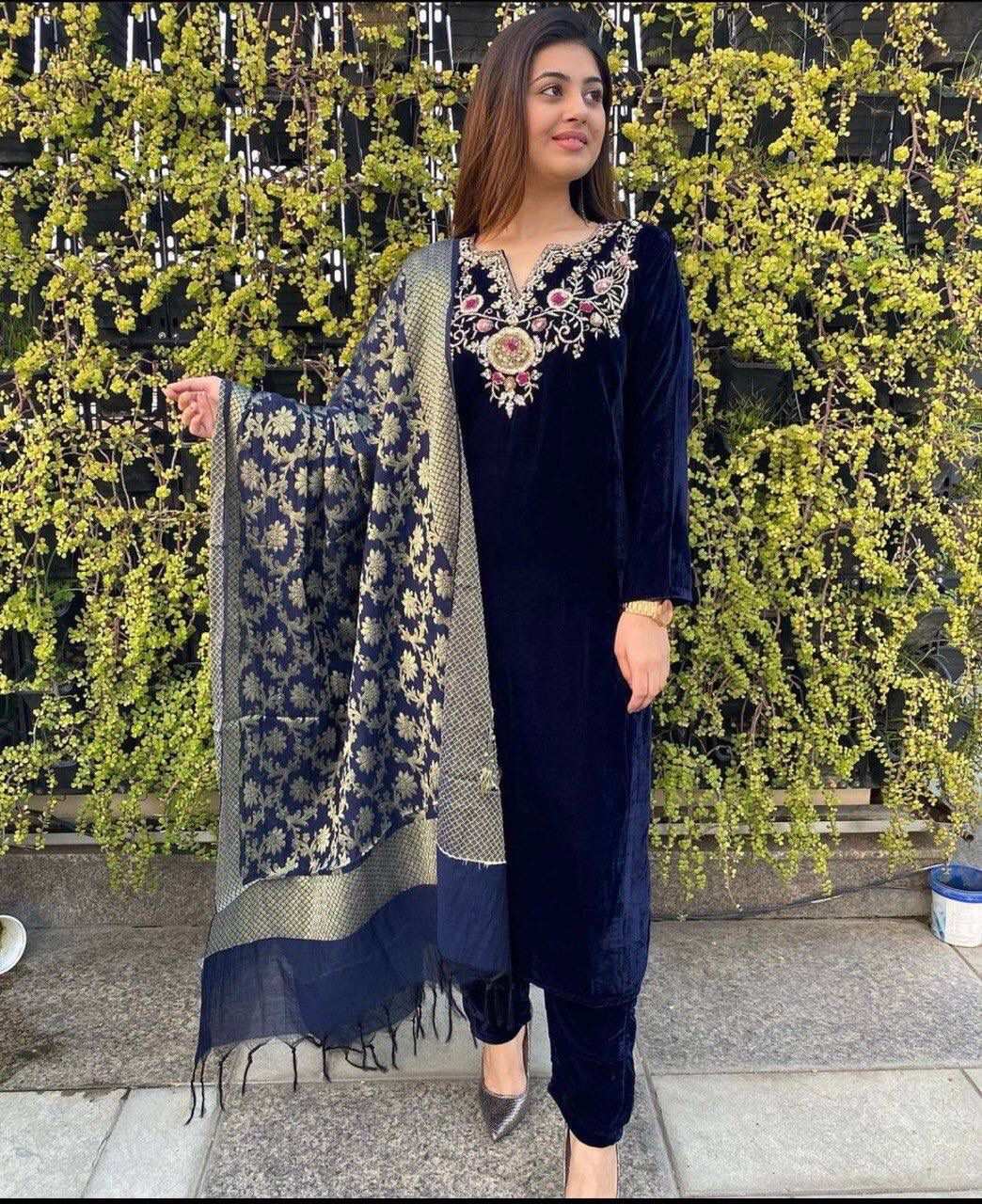 HOS FD-7803 Velvet Suit Set with Embroidered Top & Printed Dupatta - House Of ShiVisha