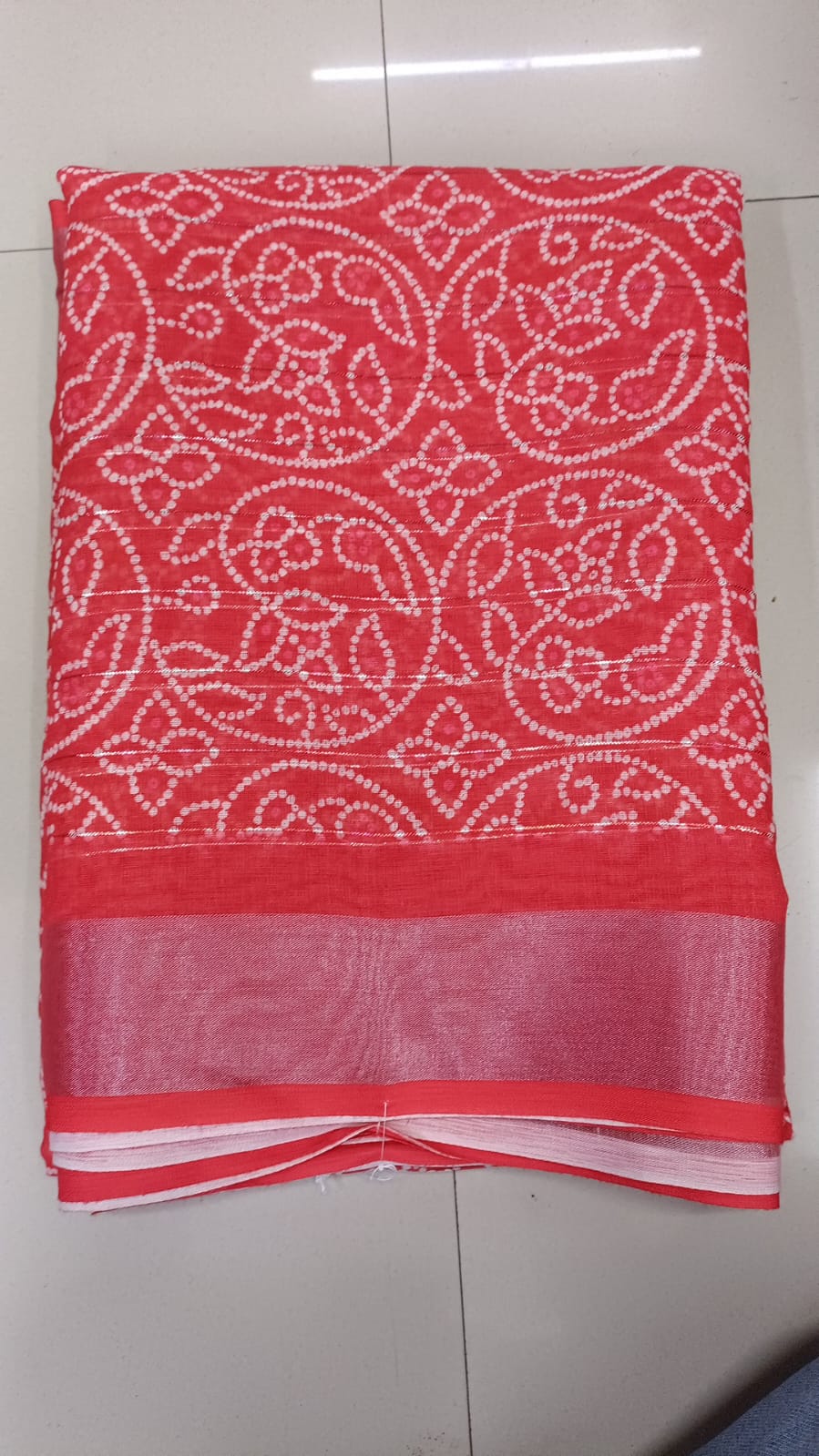Handloom Recozari Silk Saree – Magenta Pink with Silver Grey accents, Silver Zari Border (Design 082)