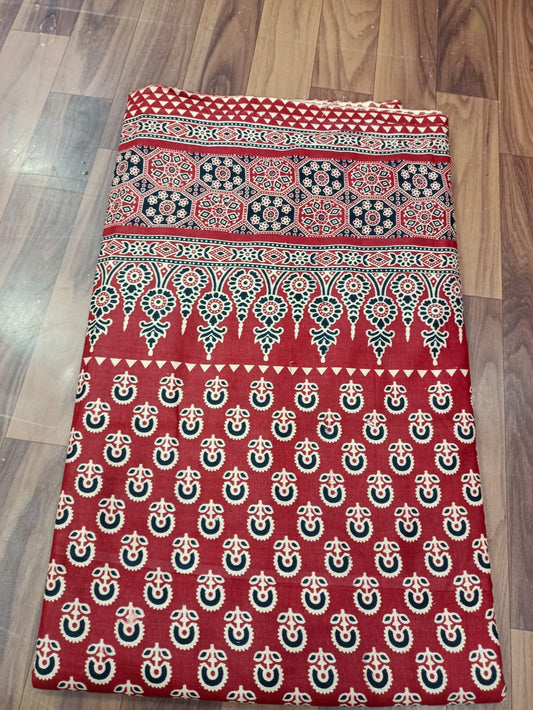 Jaipuri Cotton Block Print 60 40 Fabric - Design 97