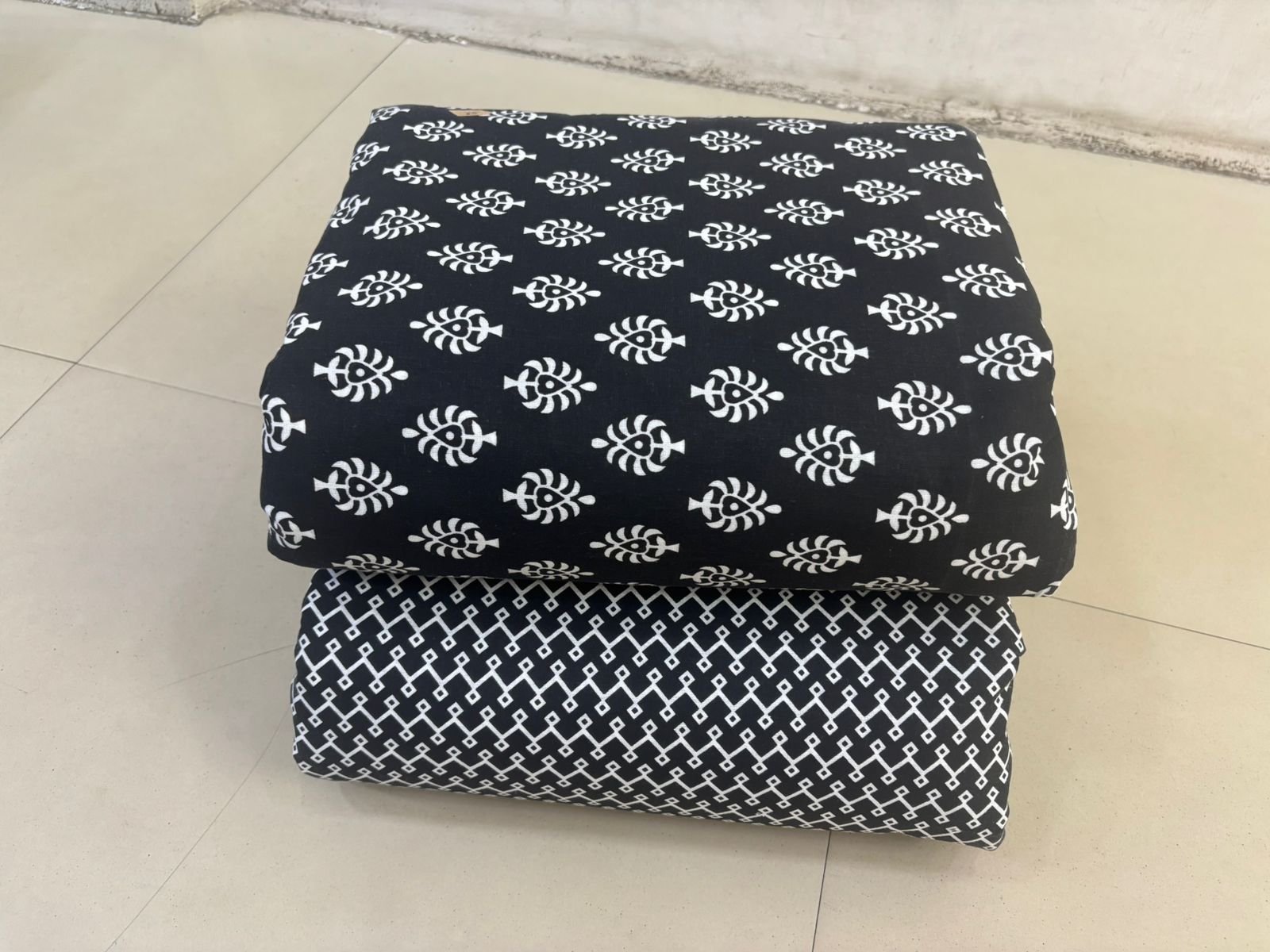 Premium Cotton Printed Fabric – 10 Meter Set (Design 34)