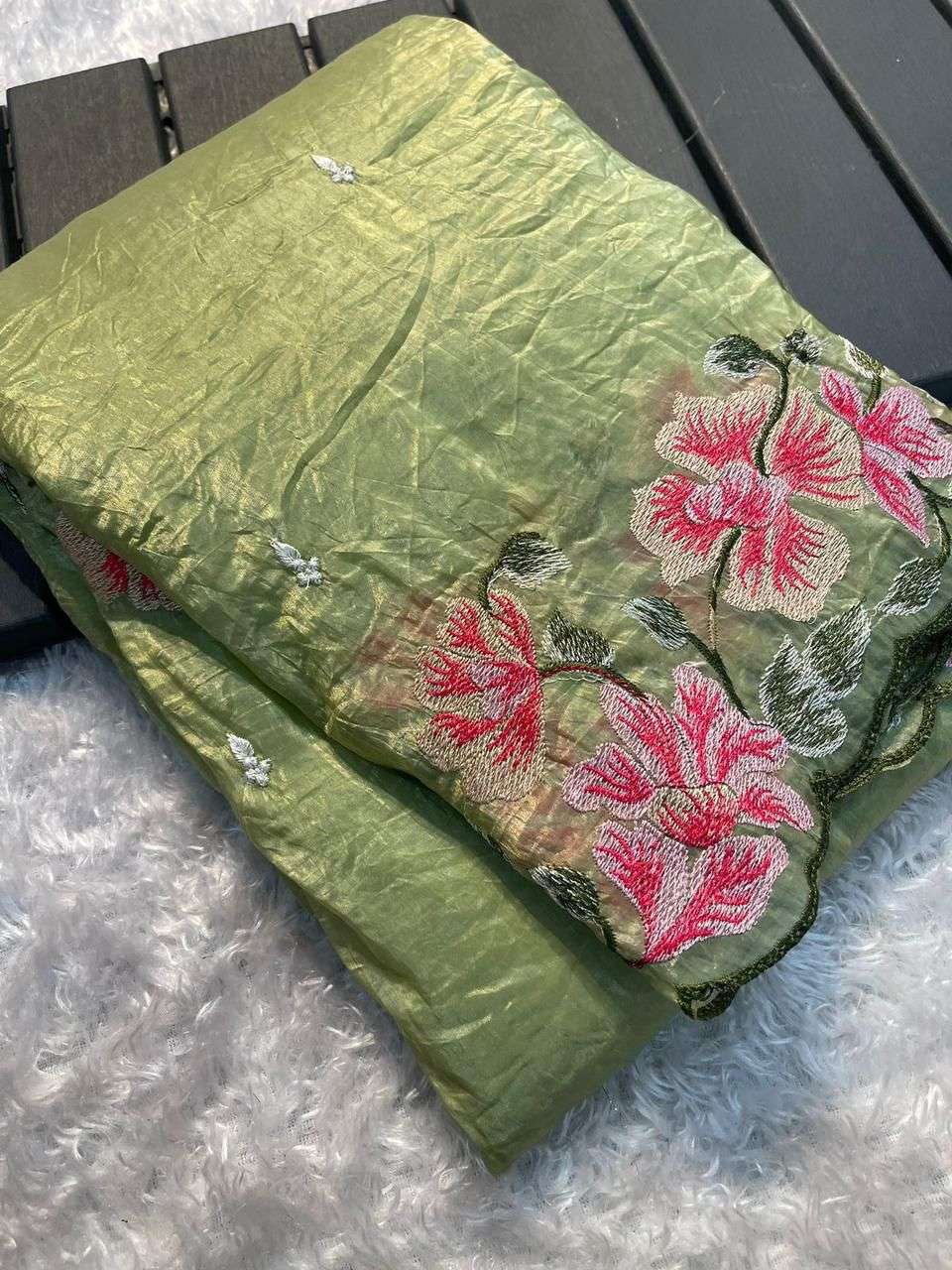 HOS Trendy Tussar Crush Saree – Dual Tone with Thread Embroidery & Scallop Borders - House Of ShiVisha