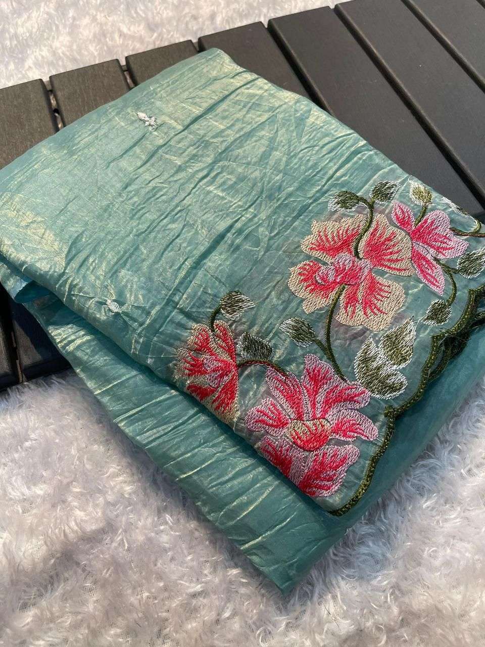 HOS Trendy Tussar Crush Saree – Dual Tone with Thread Embroidery & Scallop Borders - House Of ShiVisha