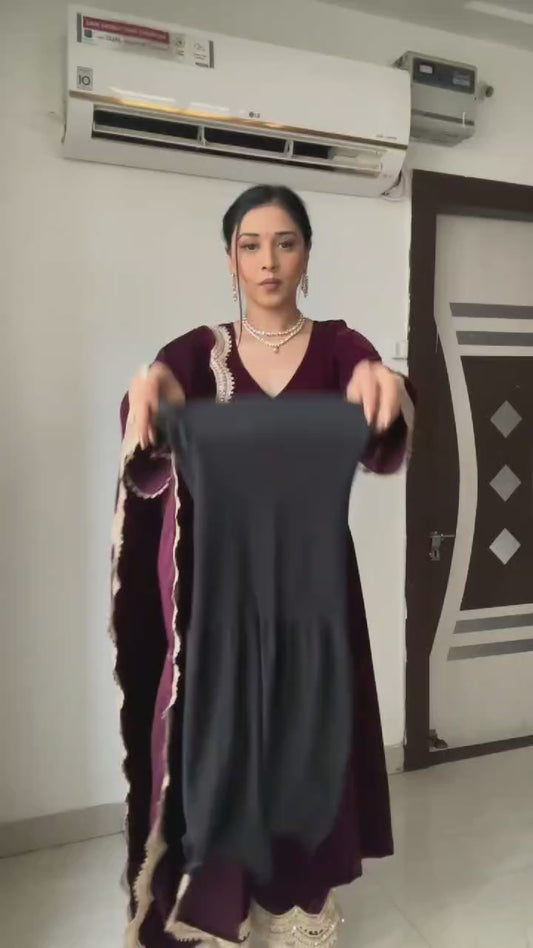 HC-879 Premium Velvet Ready-to-Wear Saree – Heavy Embroidery, Sequin & Zari Lace Work with Unstitched Velvet Blouse | House of ShiVisha™